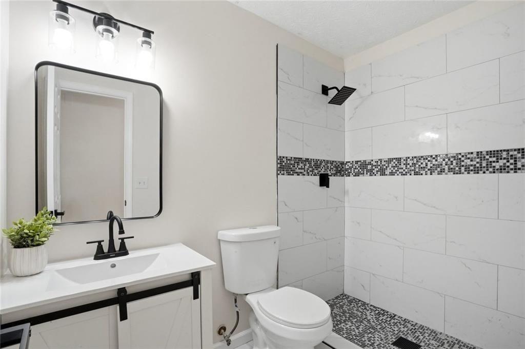 6839 Silver Maple Drive Property Photo 23