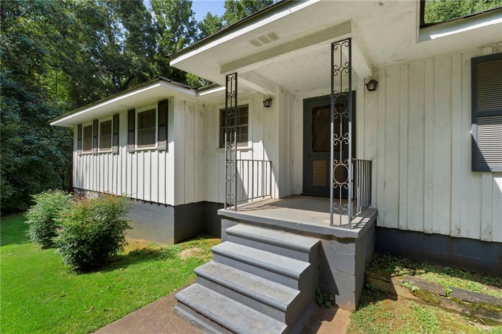 797 Seabolt Road Property Photo 4