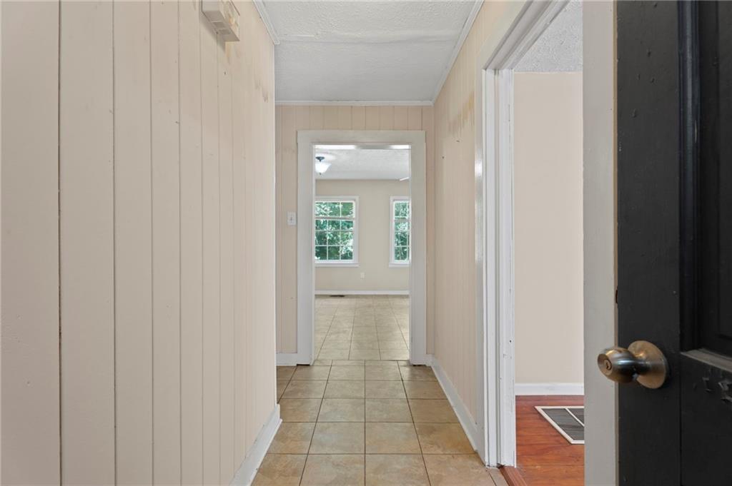 797 Seabolt Road Property Photo 6