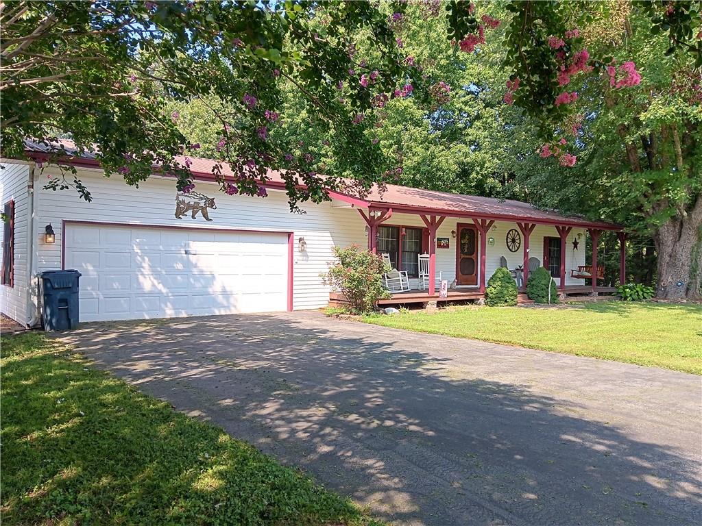 575 Turner Road Property Photo 1