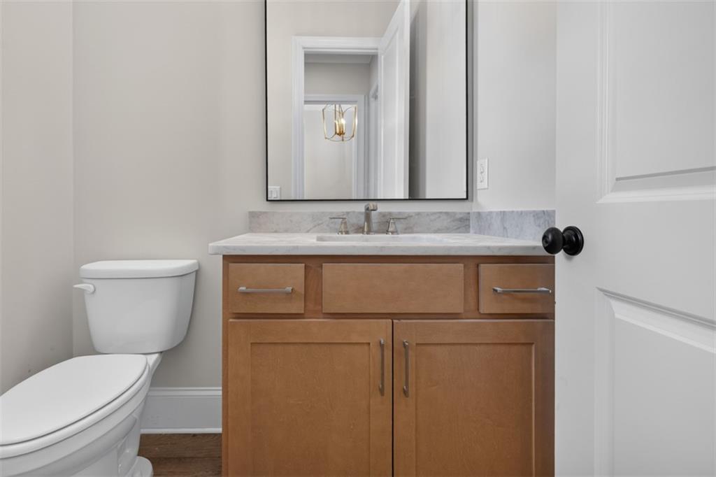 5808 Mitchell Street Property Photo 5