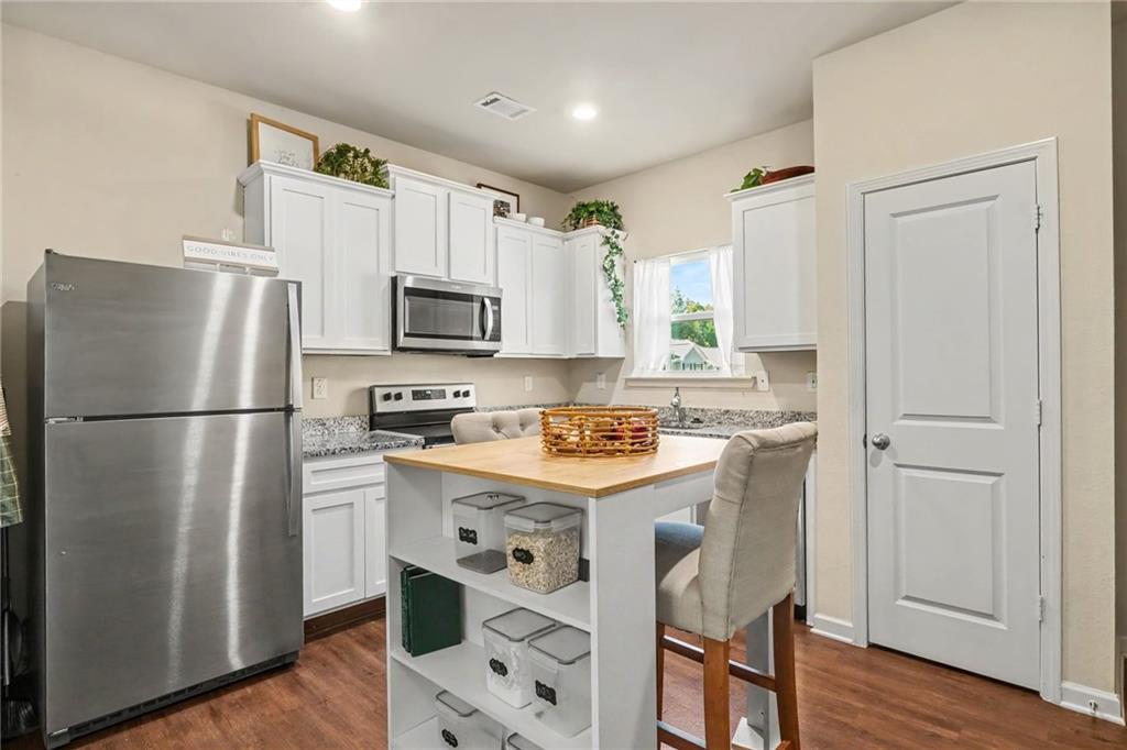 209 Highwood Lane Property Photo 15