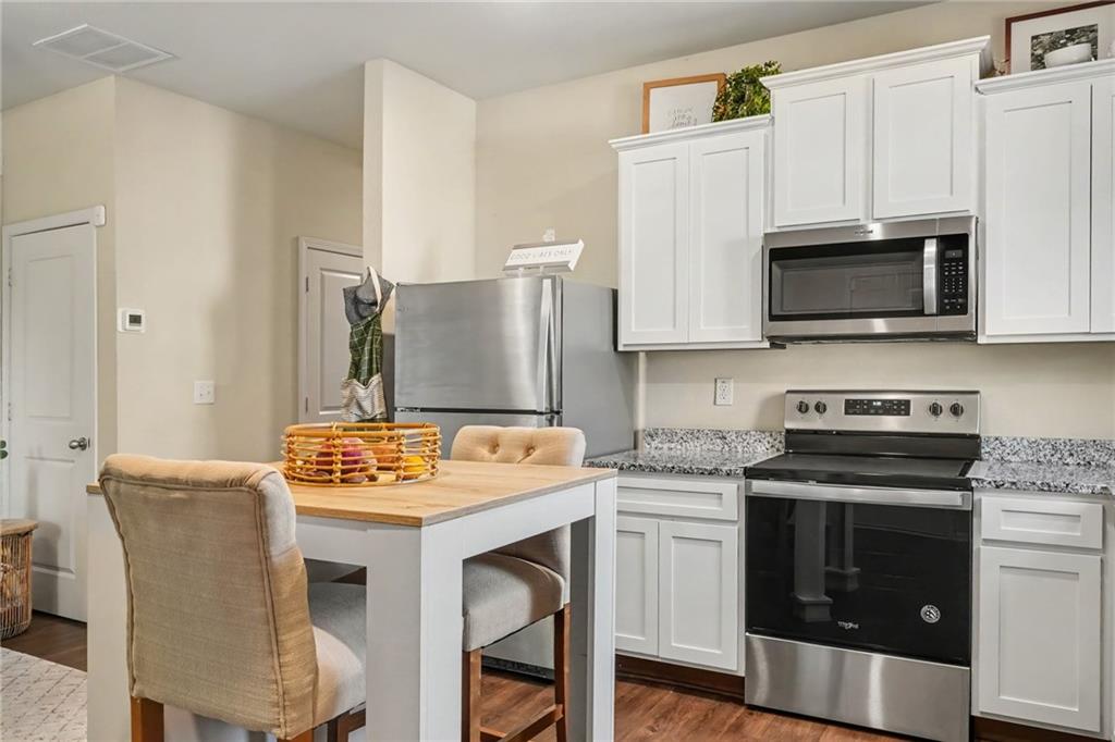 209 Highwood Lane Property Photo 16