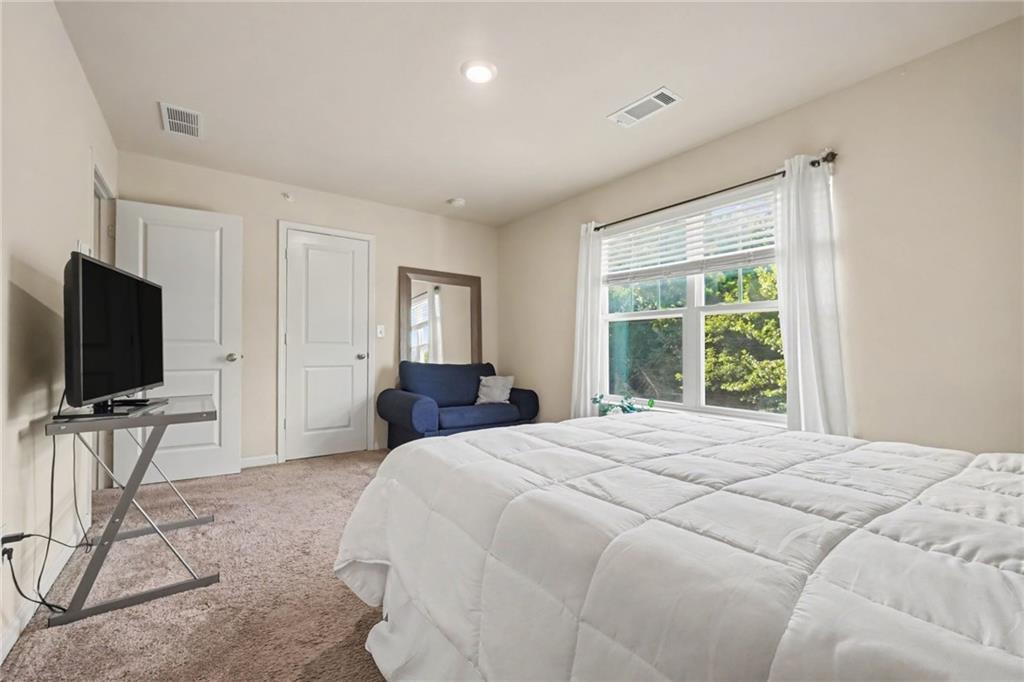 209 Highwood Lane Property Photo 22