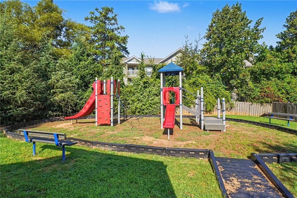 209 Highwood Lane Property Photo 30