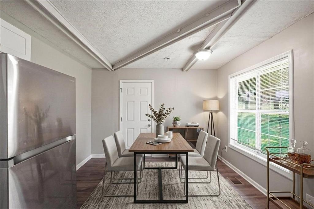 18 Westgate Park Drive Property Photo 3