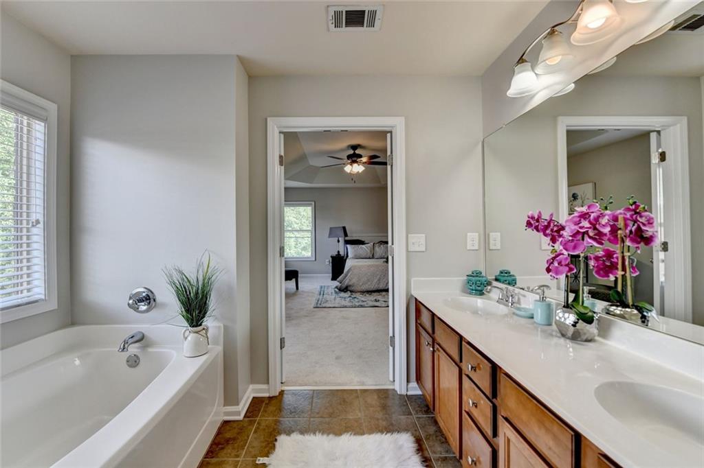 4885 Maristone Landing Way Property Photo 28