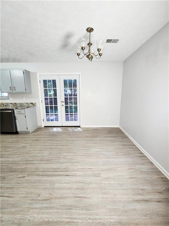 331 Booth Circle Sw Property Photo 5