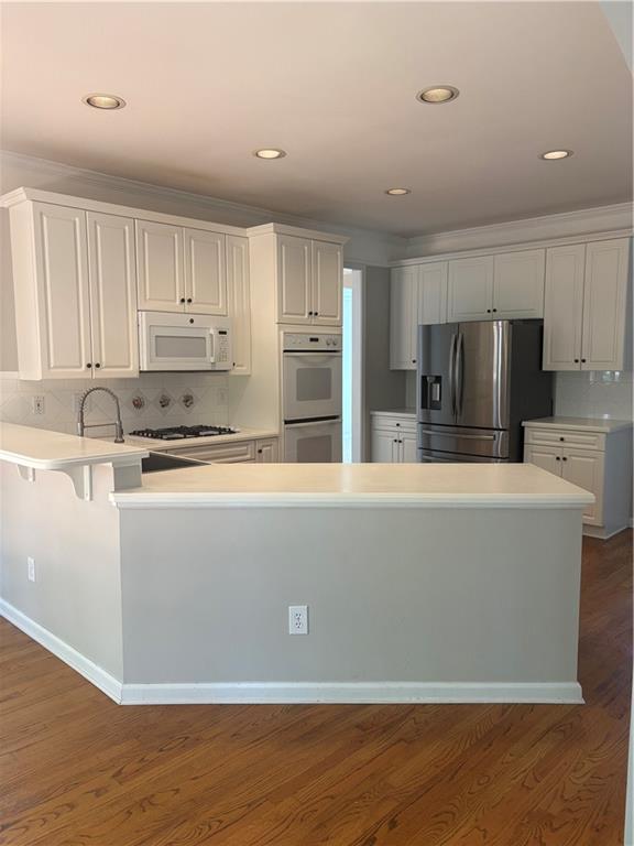 2275 Snug Harbor Ne Property Photo 10