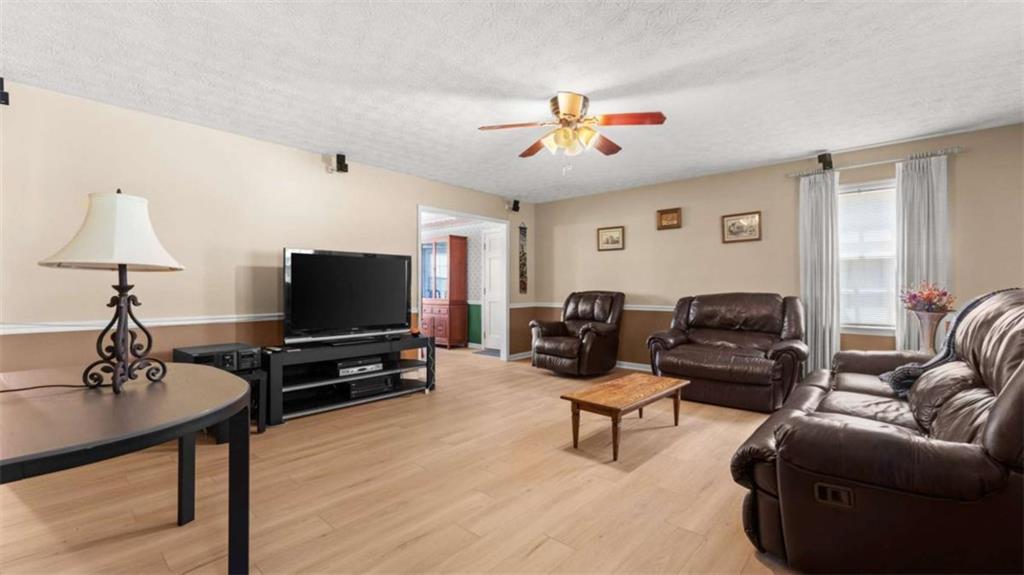 489 Adams Road Property Photo 3
