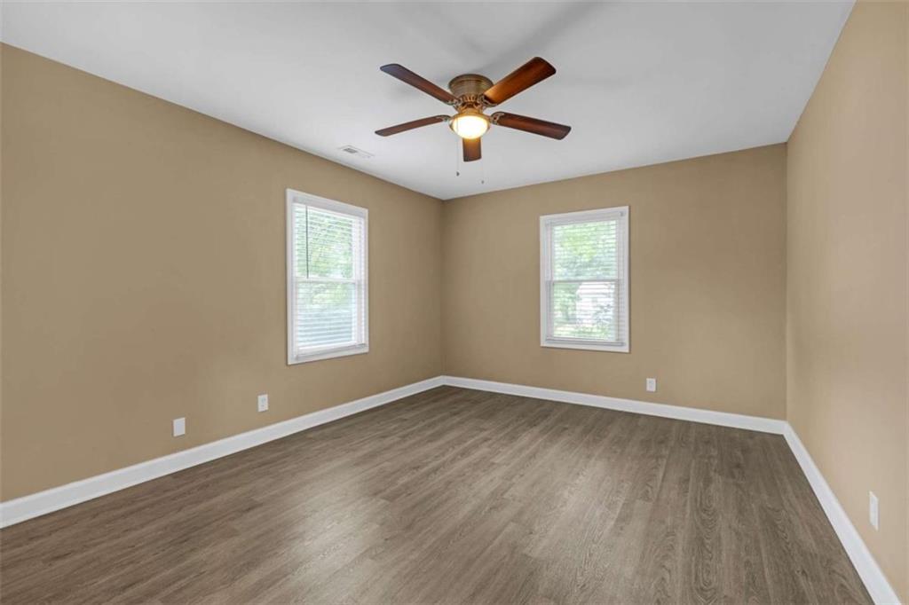1764 Lee Street Property Photo 12