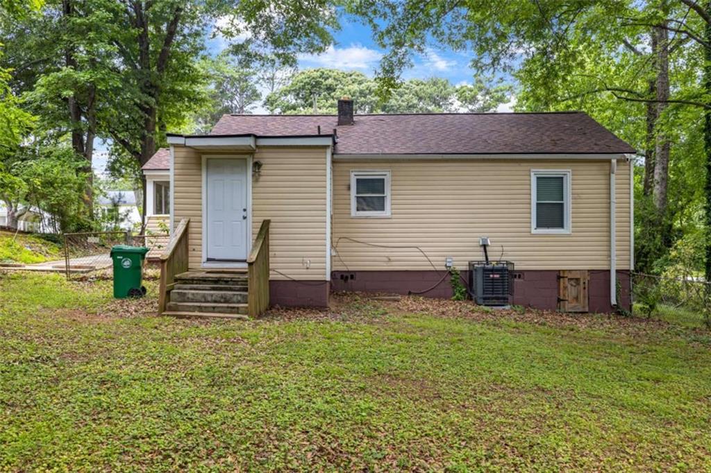 1764 Lee Street Property Photo 22