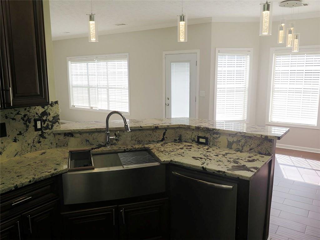7823311 Property Photo 8