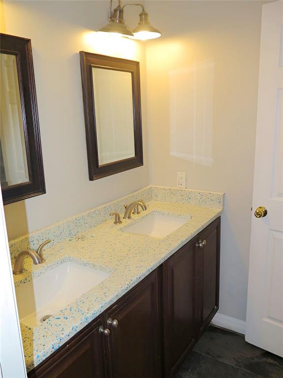 7823311 Property Photo 24