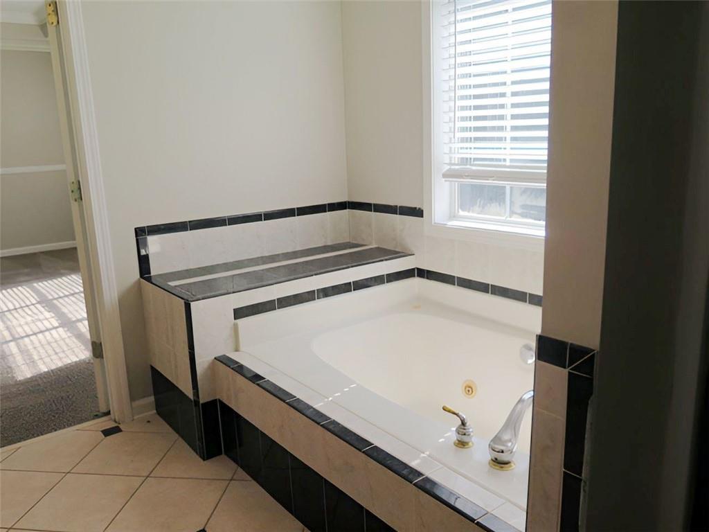 7823311 Property Photo 37