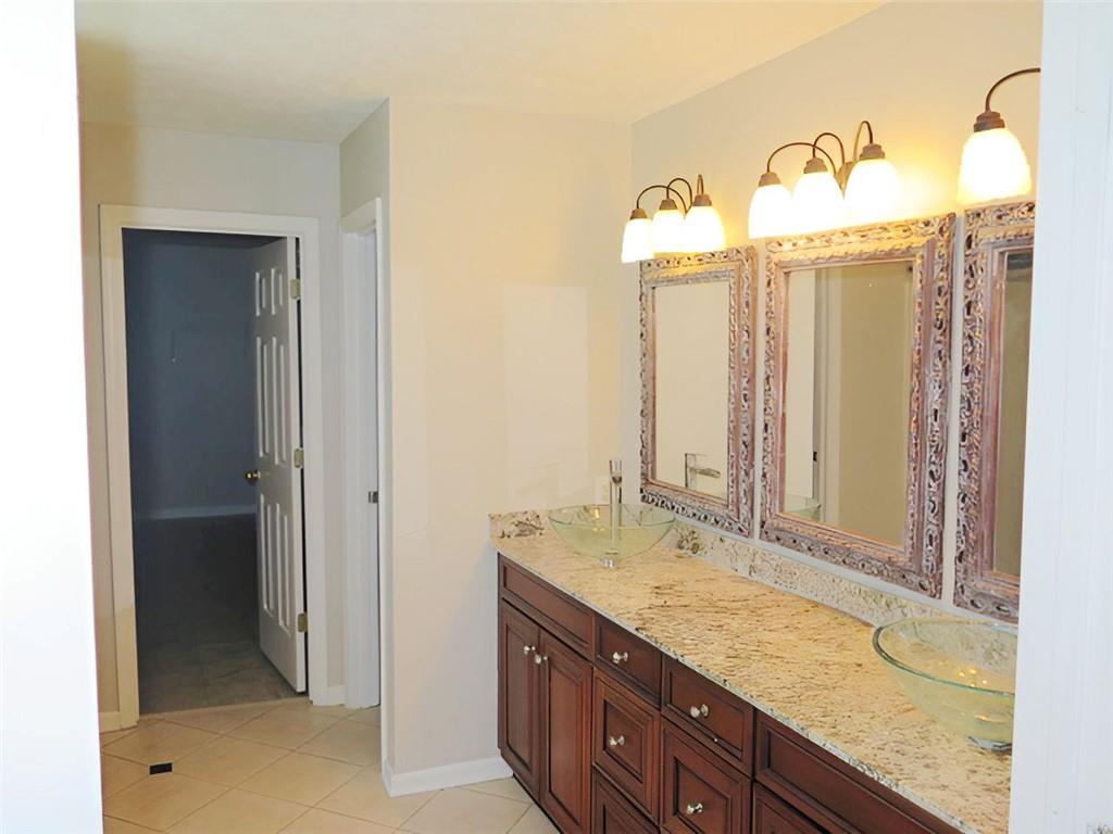 7823311 Property Photo 39