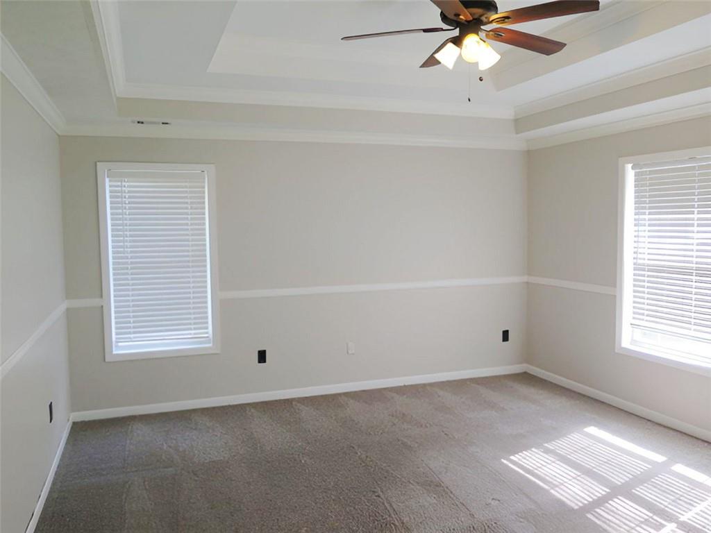 7823311 Property Photo 43