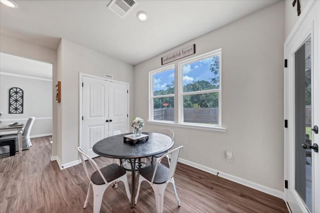 622 Edgemore Road Property Photo 12