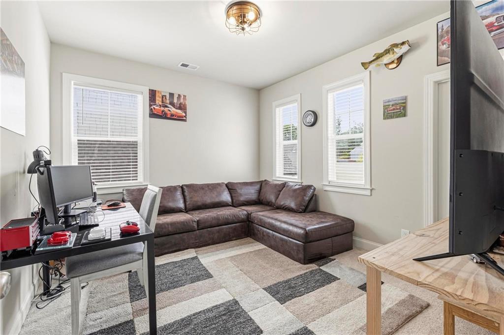 313 Senna Street Property Photo 23