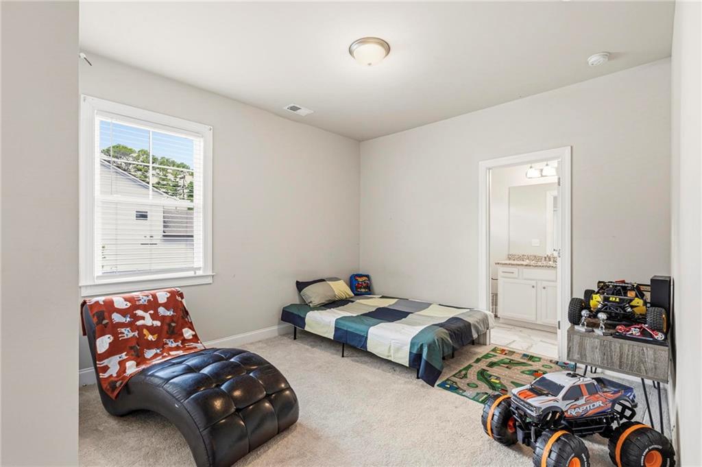 313 Senna Street Property Photo 25
