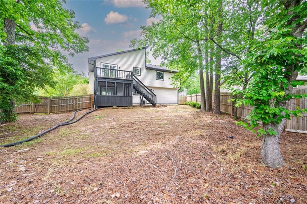10175 Old Woodland Entry Ne Property Photo 35