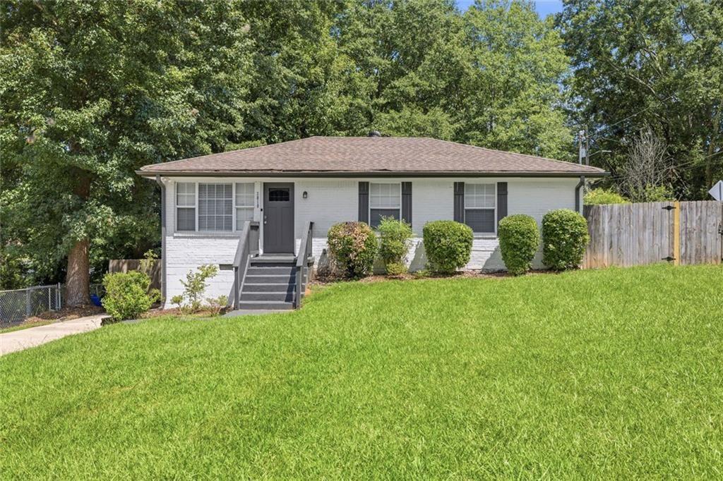 2818 Meadowview Drive Se Property Photo 1