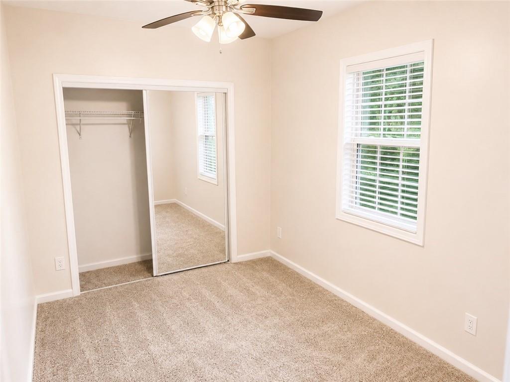 888 Coleman Street Sw Property Photo 9