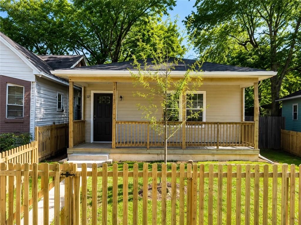 888 Coleman Street Sw Property Photo 15