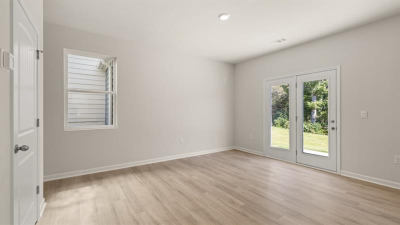 203 Rolling Meadow Trace Property Photo 6