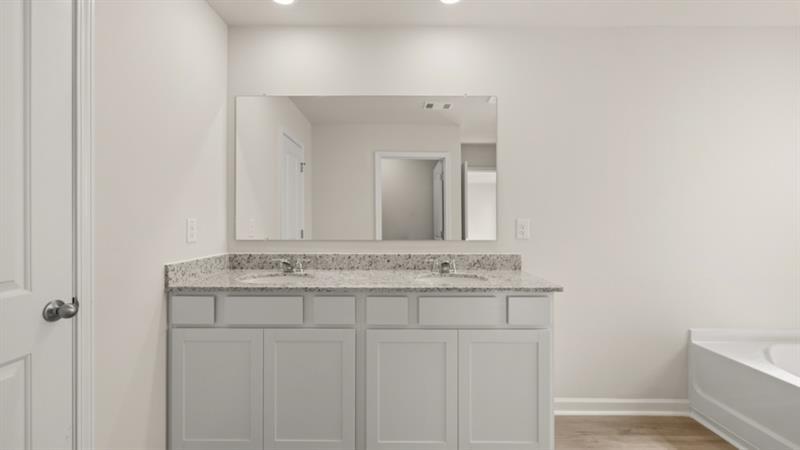 203 Rolling Meadow Trace Property Photo 14