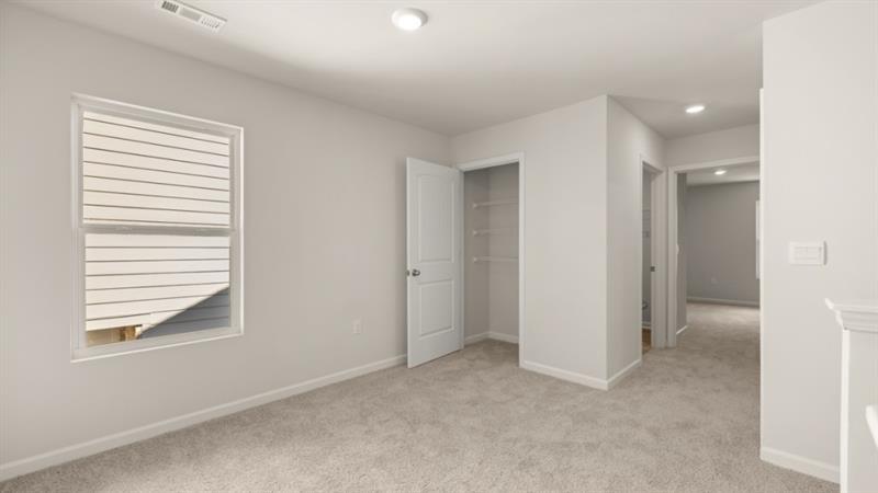 203 Rolling Meadow Trace Property Photo 17