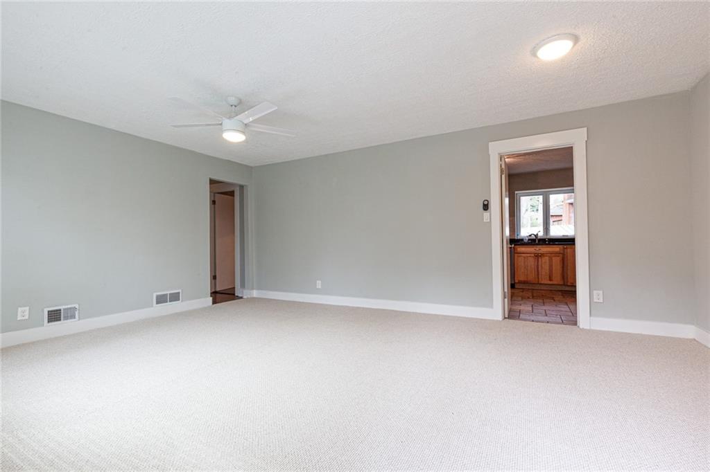 2971 Stratford Arms Drive Property Photo 4
