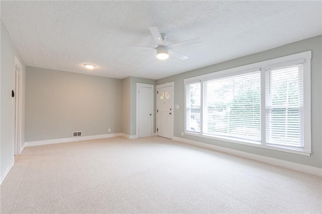 2971 Stratford Arms Drive Property Photo 5