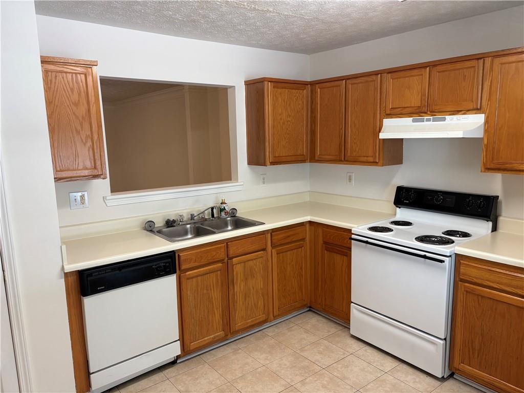 4601 Logan Way Property Photo 5