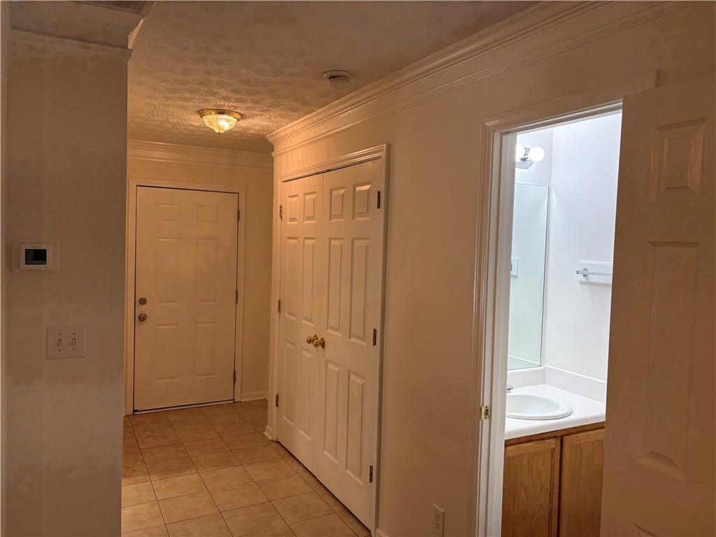 4601 Logan Way Property Photo 6
