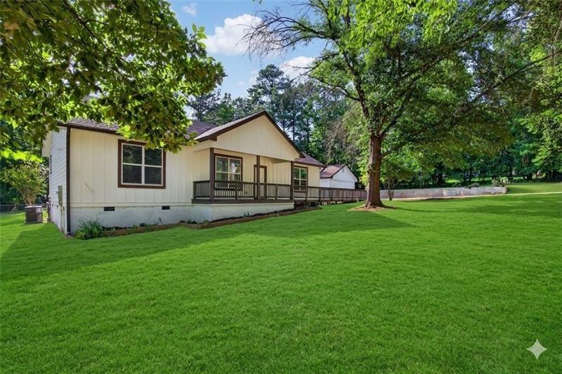 7823383 Property Photo 3