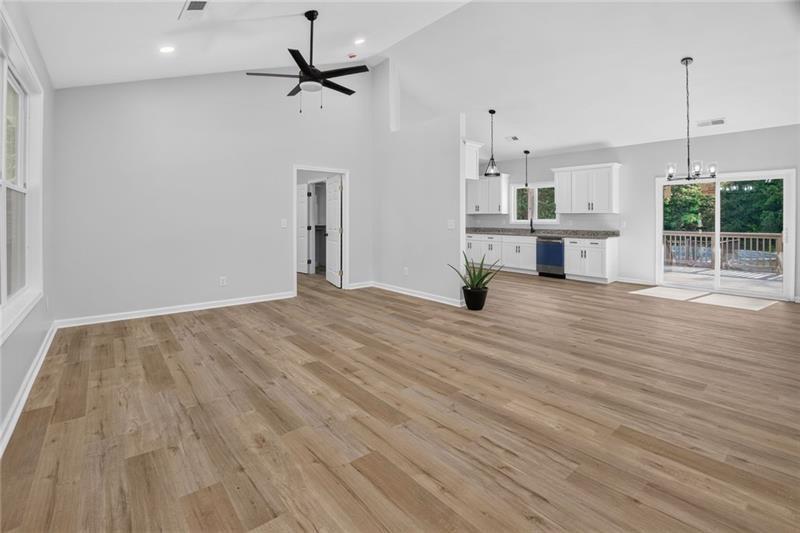 7823383 Property Photo 10