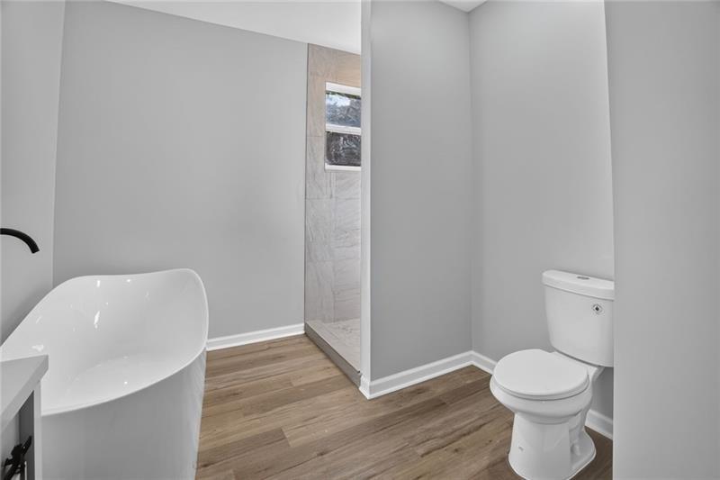 7823383 Property Photo 15