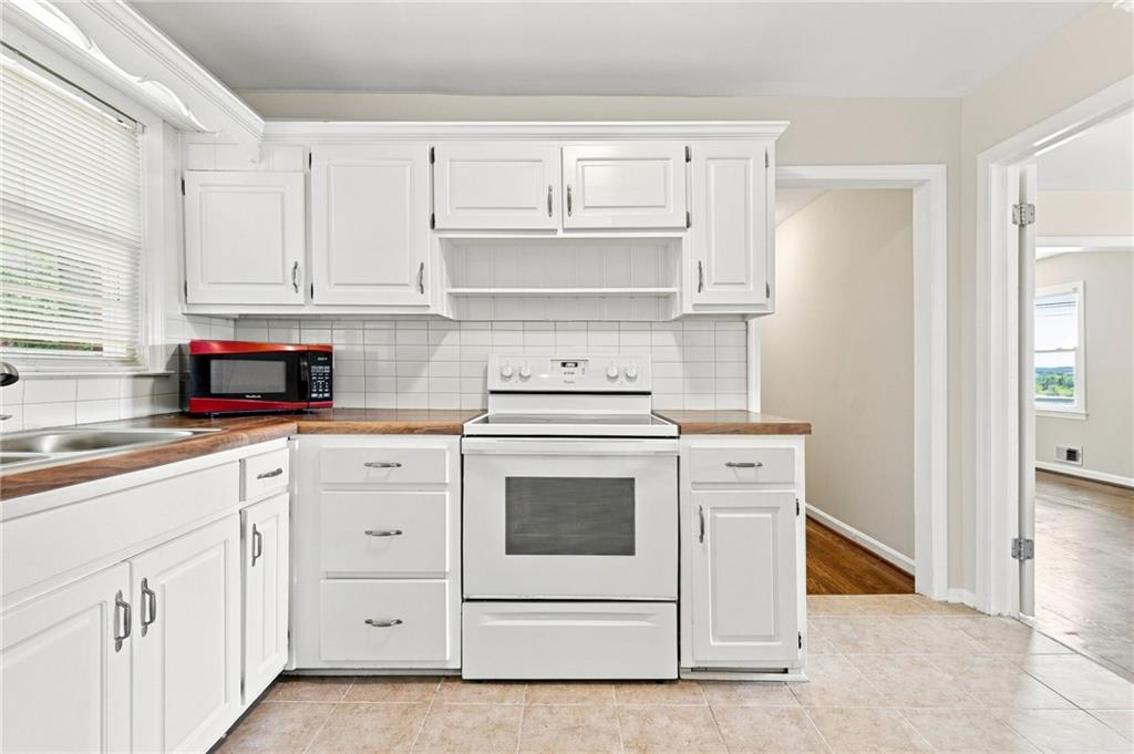 120 Westview Street Property Photo 13