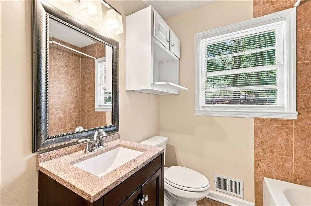 120 Westview Street Property Photo 32