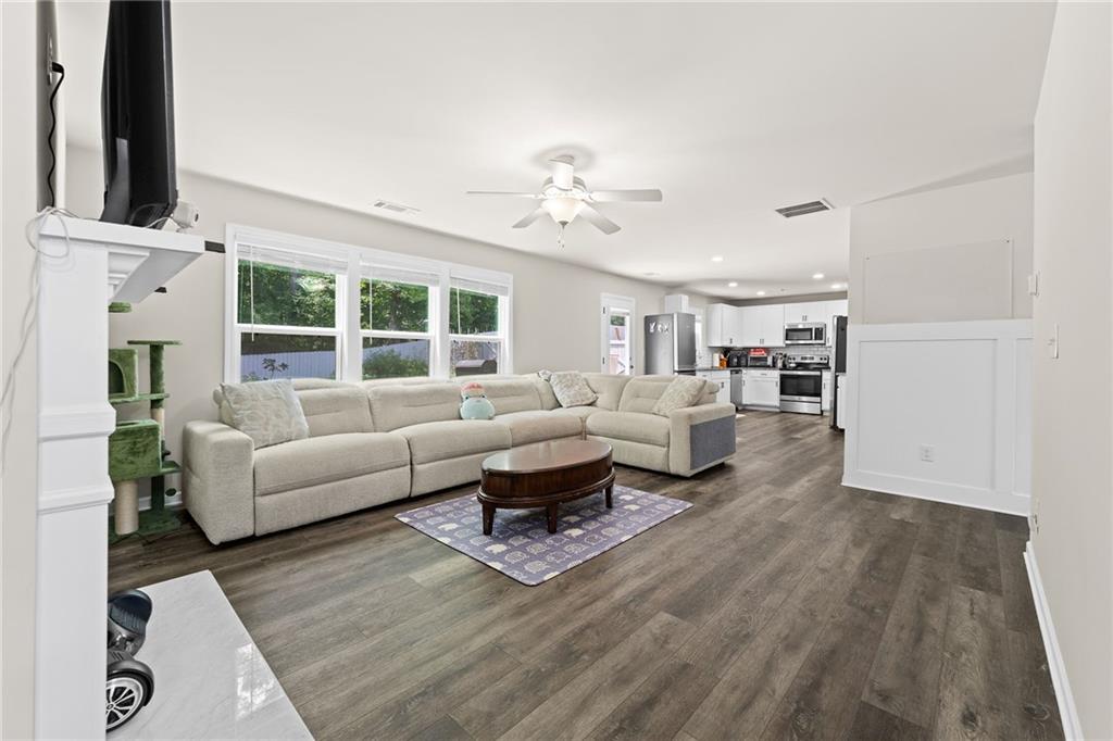 44 Fox Creek Drive Property Photo 4