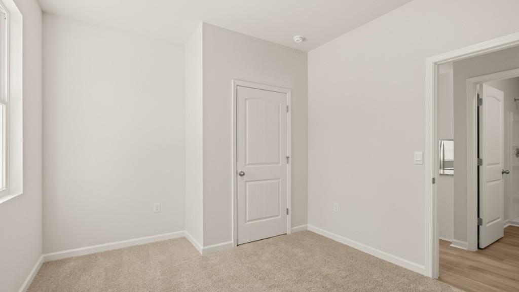 185 Rolling Meadow Trace Property Photo 11