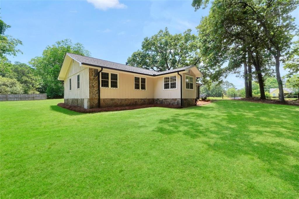 1375 Mcgarity Road Property Photo 5