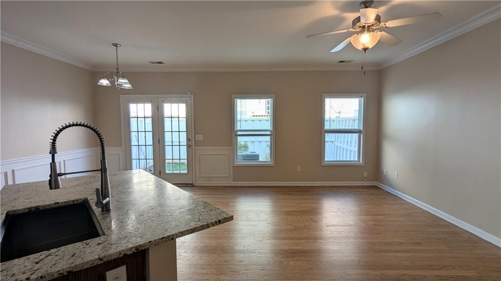 7823407 Property Photo 7