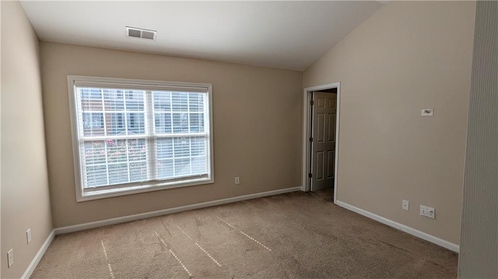 7823407 Property Photo 18