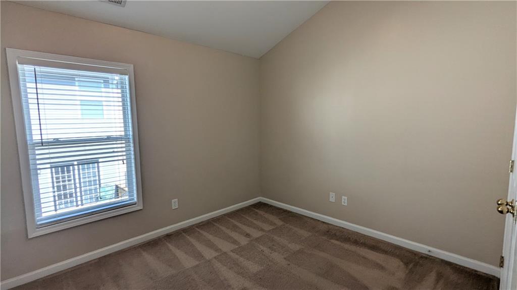 7823407 Property Photo 24