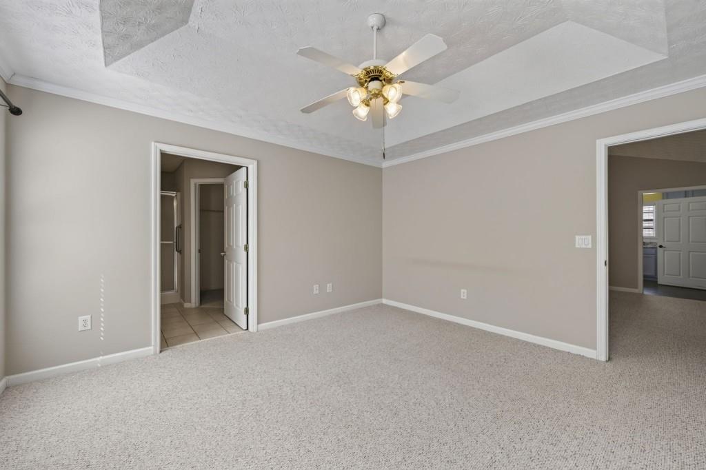 912 Village View Circle Property Photo 22