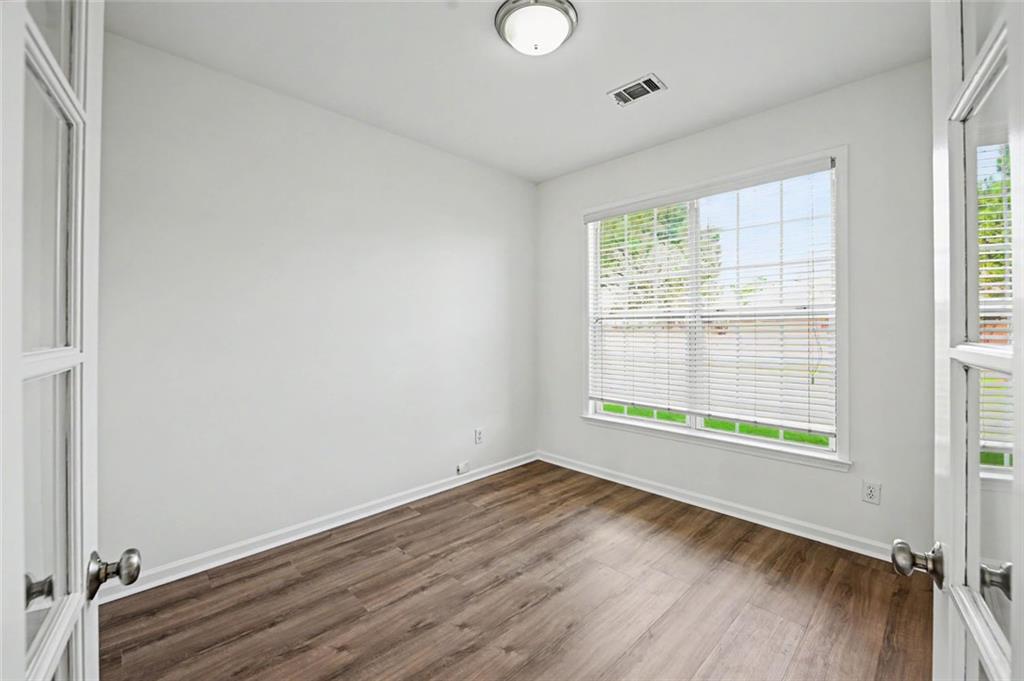 8330 Grenadier Trail Property Photo 13