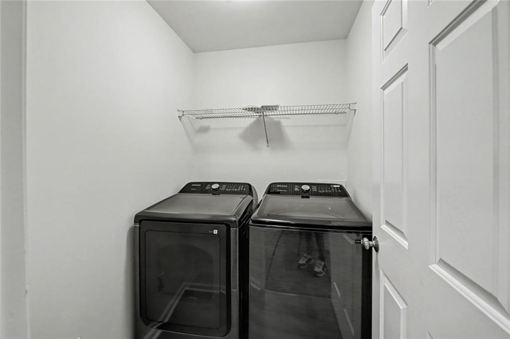 8330 Grenadier Trail Property Photo 23