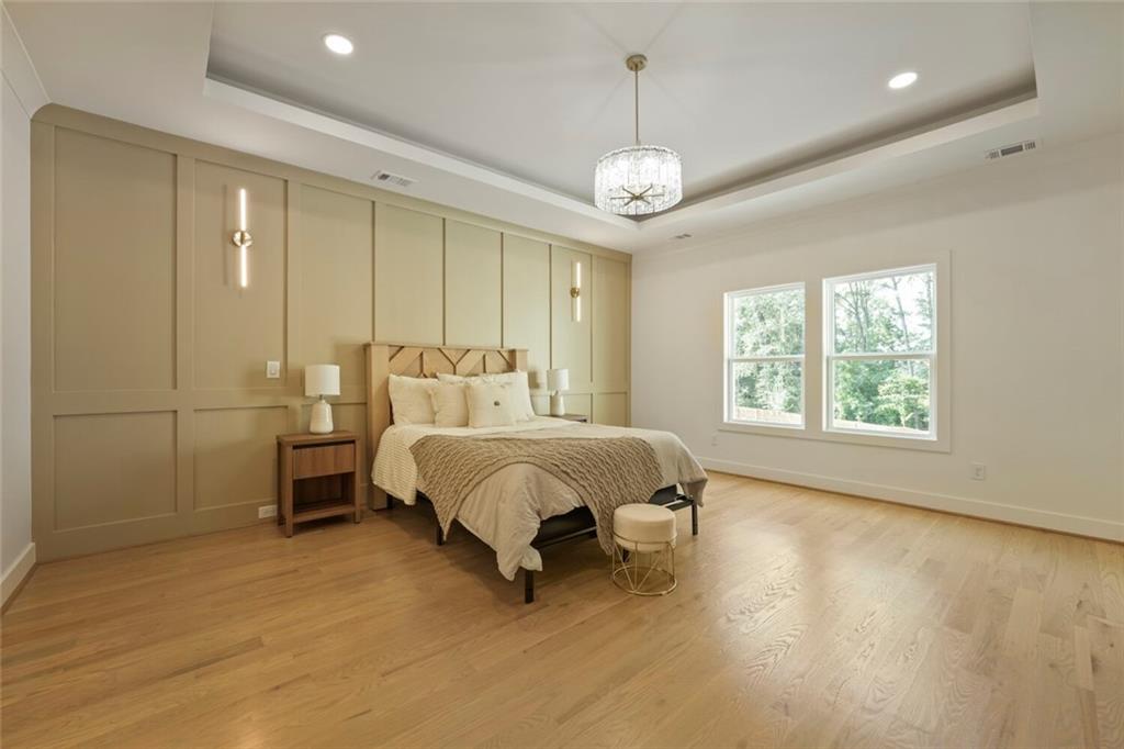942 Cooper Road Property Photo 14